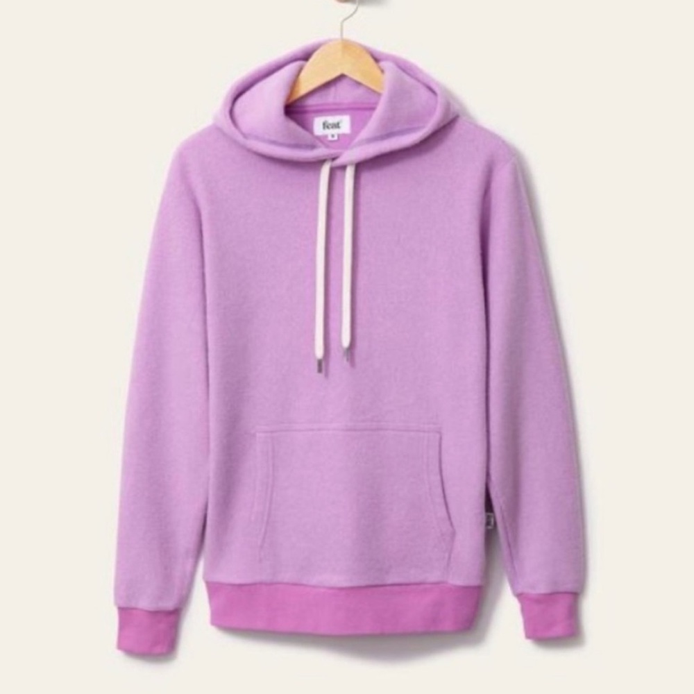 Super soft and cozy FEAT BlanketBlend “Softest Hoodie” in a beautiful lilac